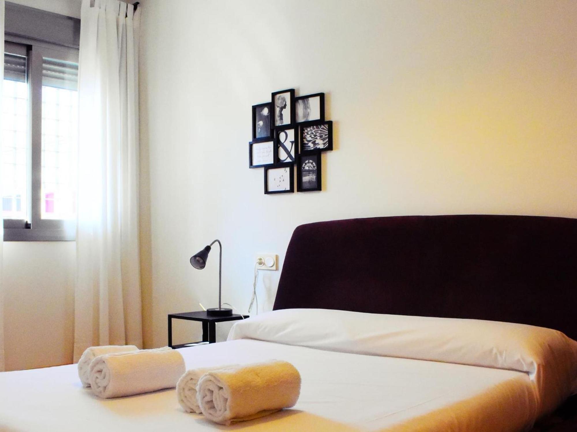 Tranquilo Apartamento Cerca Del Centro Historico Málaga Exteriör bild